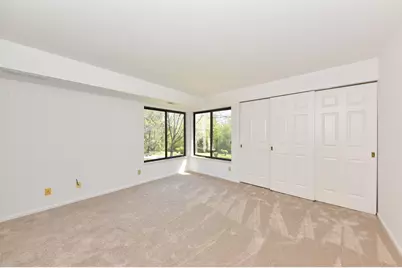 1600 W Green Tree Rd #225, Glendale, WI 53209 - Photo 10