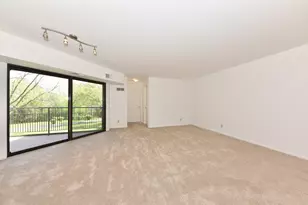 1600 W Green Tree Rd, Glendale, WI 53209 - Photo 8