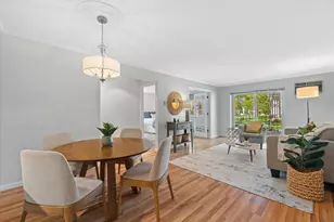 303 E Henry Clay St, Whitefish Bay, WI 53217 - Photo 8