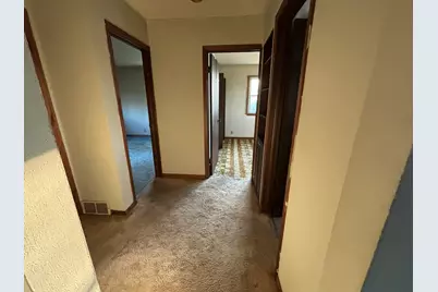 711 E Jonquil Ct, Beloit, WI 53511 - Photo 12