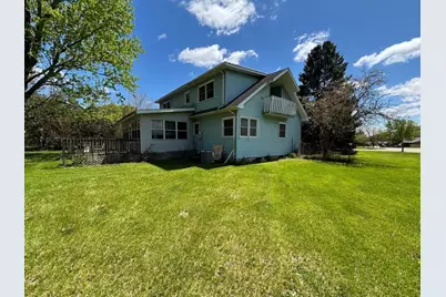 711 E Jonquil Ct, Beloit, WI 53511 - Photo 2
