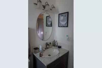 5874 S Marilyn St, Milwaukee, WI 53221 - Photo 18