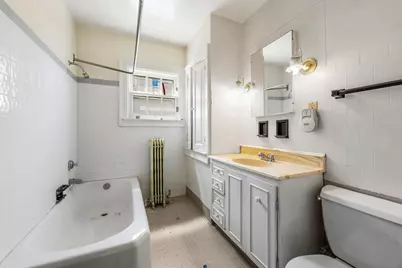 2219 E Belleview Pl, Milwaukee, WI 53211 - Photo 22