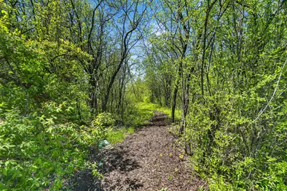 10235 N Range Line Ct, Mequon, WI 53092 - Photo 54