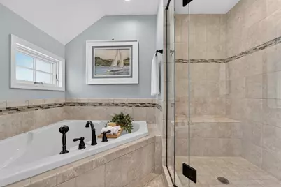 10235 N Range Line Ct, Mequon, WI 53092 - Photo 28
