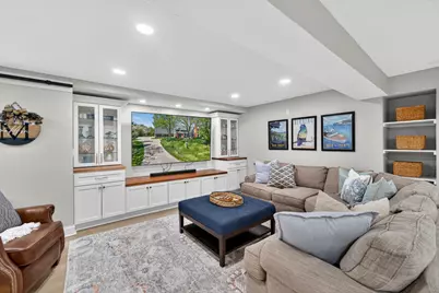 10235 N Range Line Ct, Mequon, WI 53092 - Photo 42
