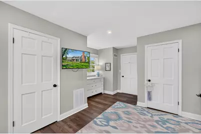 10235 N Range Line Ct, Mequon, WI 53092 - Photo 34