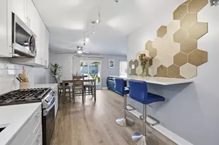 9179 N 70th St, Milwaukee, WI 53223 - Photo 12