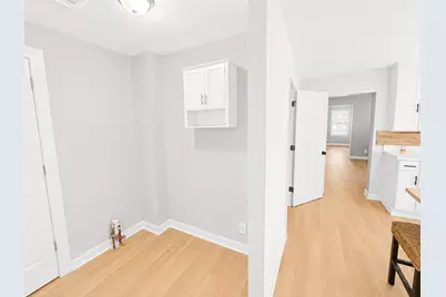 1325  Villa St, Racine, WI 53403 - Photo 10