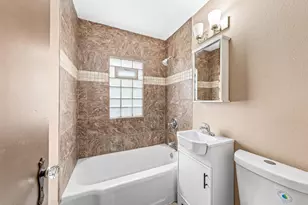 1307 N 54th St, Milwaukee, WI 53208 - Photo 8