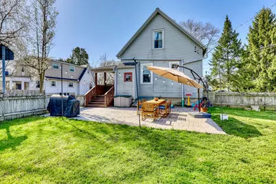 7640 W Clarke St, Wauwatosa, WI 53213 - Photo 36