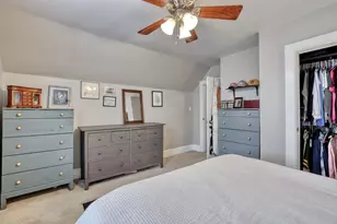 7640 W Clarke St, Wauwatosa, WI 53213 - Photo 20