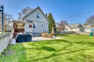 7640 W Clarke St, Wauwatosa, WI 53213 - Photo 34