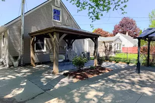 2802 N 89th St, Milwaukee, WI 53222 - Photo 4