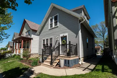 2138 S Allis St, Milwaukee, WI 53207 - Photo 2