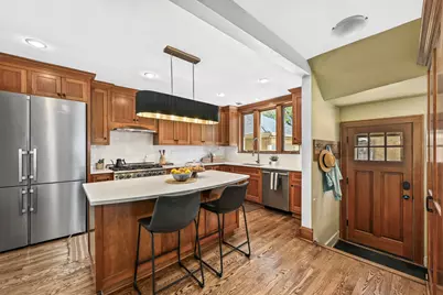 2350  Lefeber Ave, Wauwatosa, WI 53213 - Photo 12