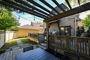 2350 Lefeber Ave, Wauwatosa, WI 53213 - Photo 38