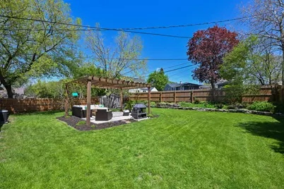 4260  Menomonee River Pkwy, Wauwatosa, WI 53222 - Photo 38