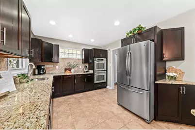 4260  Menomonee River Pkwy, Wauwatosa, WI 53222 - Photo 14