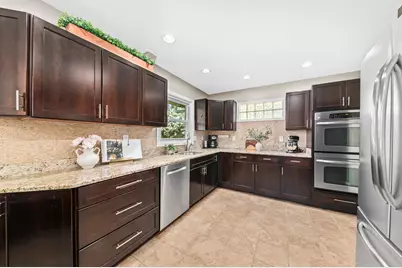 4260  Menomonee River Pkwy, Wauwatosa, WI 53222 - Photo 12