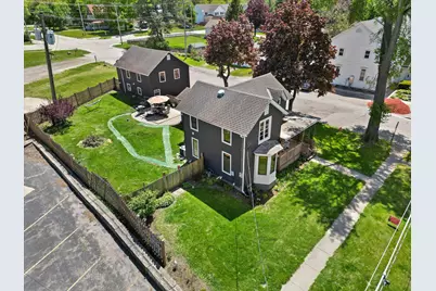 520  Freeman St, Genoa City, WI 53128 - Photo 8