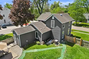 520 Freeman St, Genoa City, WI 53128 - Photo 6
