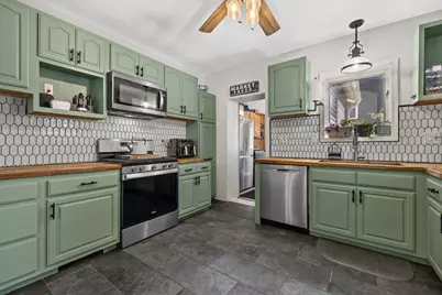 520  Freeman St, Genoa City, WI 53128 - Photo 32