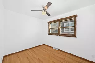 533 N 60th St, Wauwatosa, WI 53213 - Photo 12