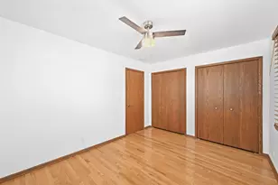533 N 60th St, Wauwatosa, WI 53213 - Photo 14