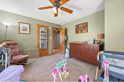 320 W Van Norman Ave, Milwaukee, WI 53207 - Photo 10