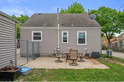 320 W Van Norman Ave, Milwaukee, WI 53207 - Photo 28