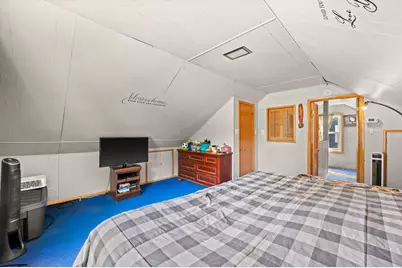 320 W Van Norman Ave, Milwaukee, WI 53207 - Photo 16