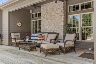 2150 Old Lantern Cir, Delafield, WI 53018 - Photo 6