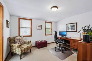 4949 N Idlewild Ave, Whitefish Bay, WI 53217 - Photo 20