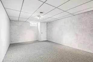 4949 N Idlewild Ave, Whitefish Bay, WI 53217 - Photo 26