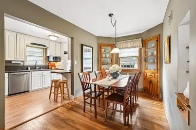 4949 N Idlewild Ave, Whitefish Bay, WI 53217 - Photo 10