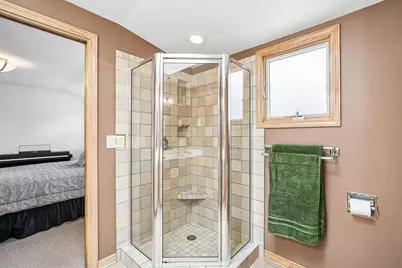 4949 N Idlewild Ave, Whitefish Bay, WI 53217 - Photo 22