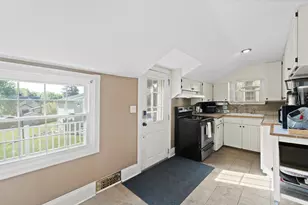 424 James St, Burlington, WI 53105 - Photo 14