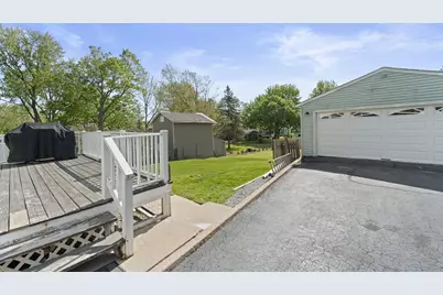 424  James St, Burlington, WI 53105 - Photo 26