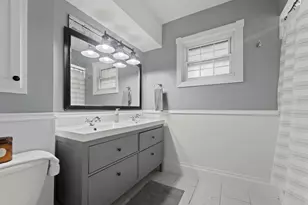 424 James St, Burlington, WI 53105 - Photo 12