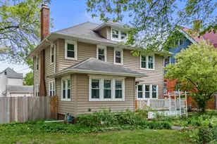1502 S 80th St, West Allis, WI 53214 - Photo 4