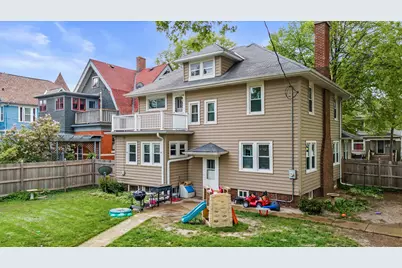 1502 S 80th St, West Allis, WI 53214 - Photo 6
