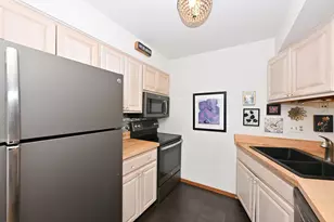4015 S 84th St, Greenfield, WI 53228 - Photo 12