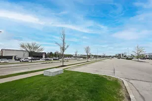 4015 S 84th St, Greenfield, WI 53228 - Photo 26