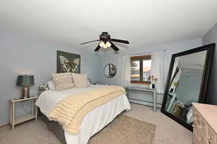 4015 S 84th St, Greenfield, WI 53228 - Photo 14