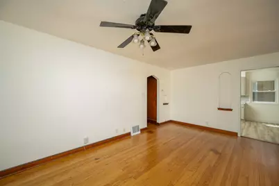 4478 N 56th St, Milwaukee, WI 53218 - Photo 8