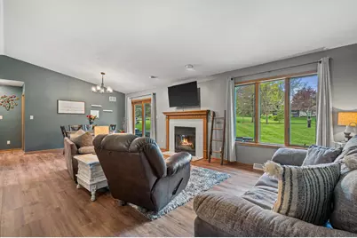 N65W28580  Fairlane Dr, Merton, WI 53029 - Photo 8
