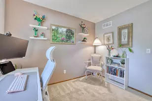 1960 Dixie Dr, Waukesha, WI 53189 - Photo 22