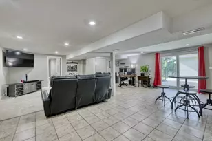 1960 Dixie Dr, Waukesha, WI 53189 - Photo 24