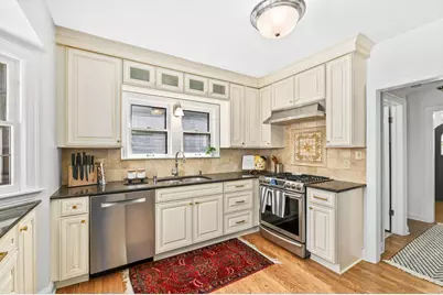 2608 N 71st St, Wauwatosa, WI 53213 - Photo 18